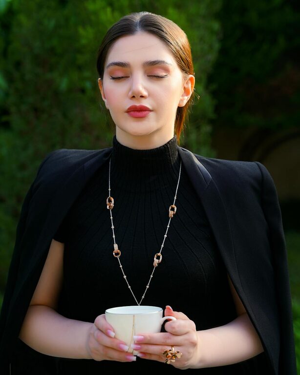 Mindful Breaks You Can Take in Five Minutes